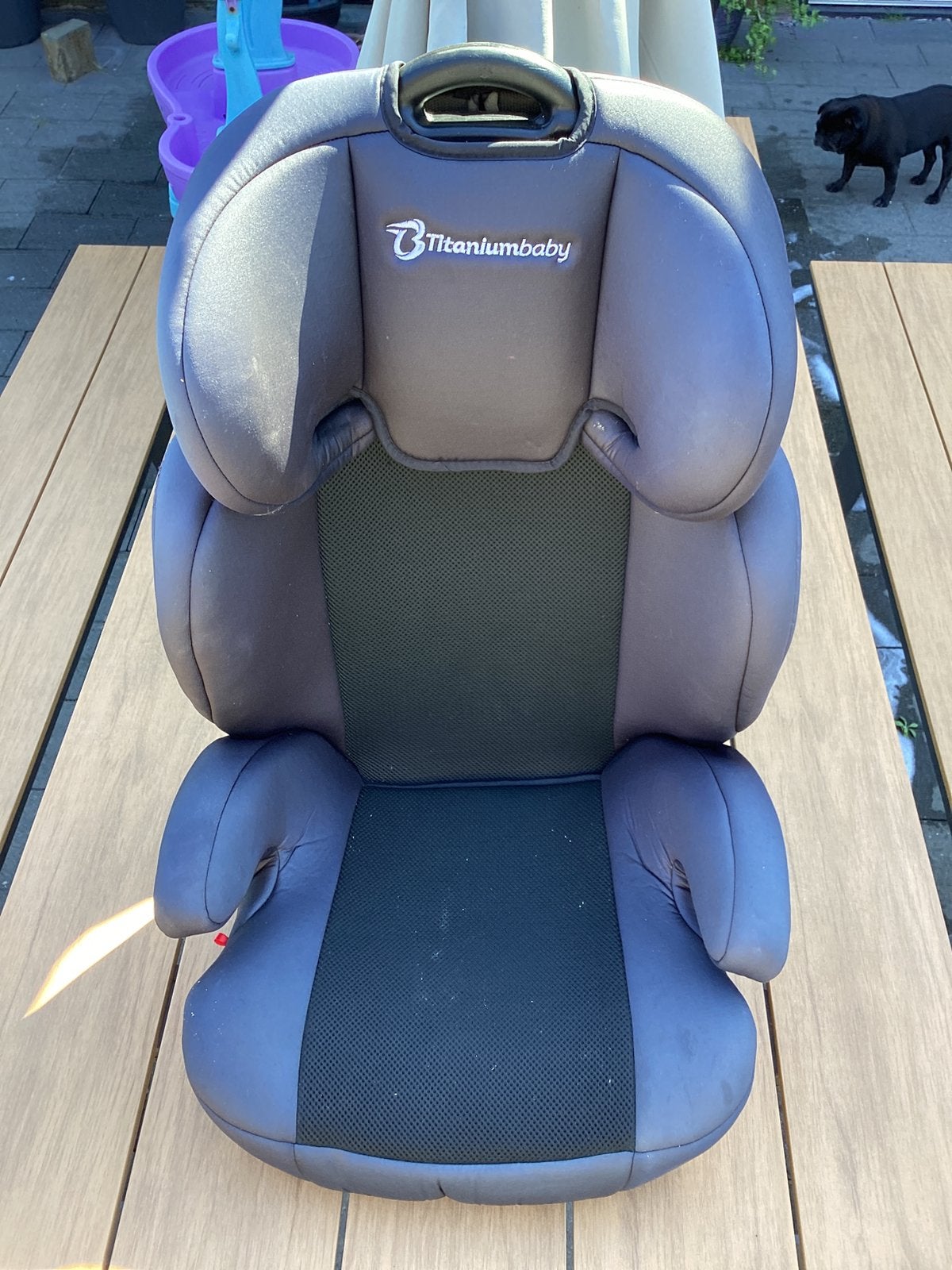 Titaniumbaby auto stoel 15-36kg group 2/3 zwart iso fix, 15 t/m 36 kg, Zo goed als nieuw, Isofix, Ophalen
