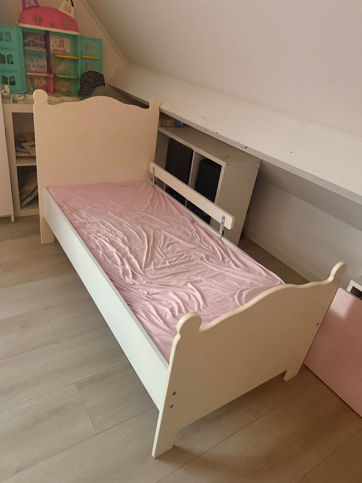 Peuterbed 180x90, Kinderen en Baby's, Ophalen, Zo goed als nieuw, 160 tot 180 cm, 85 tot 100 cm