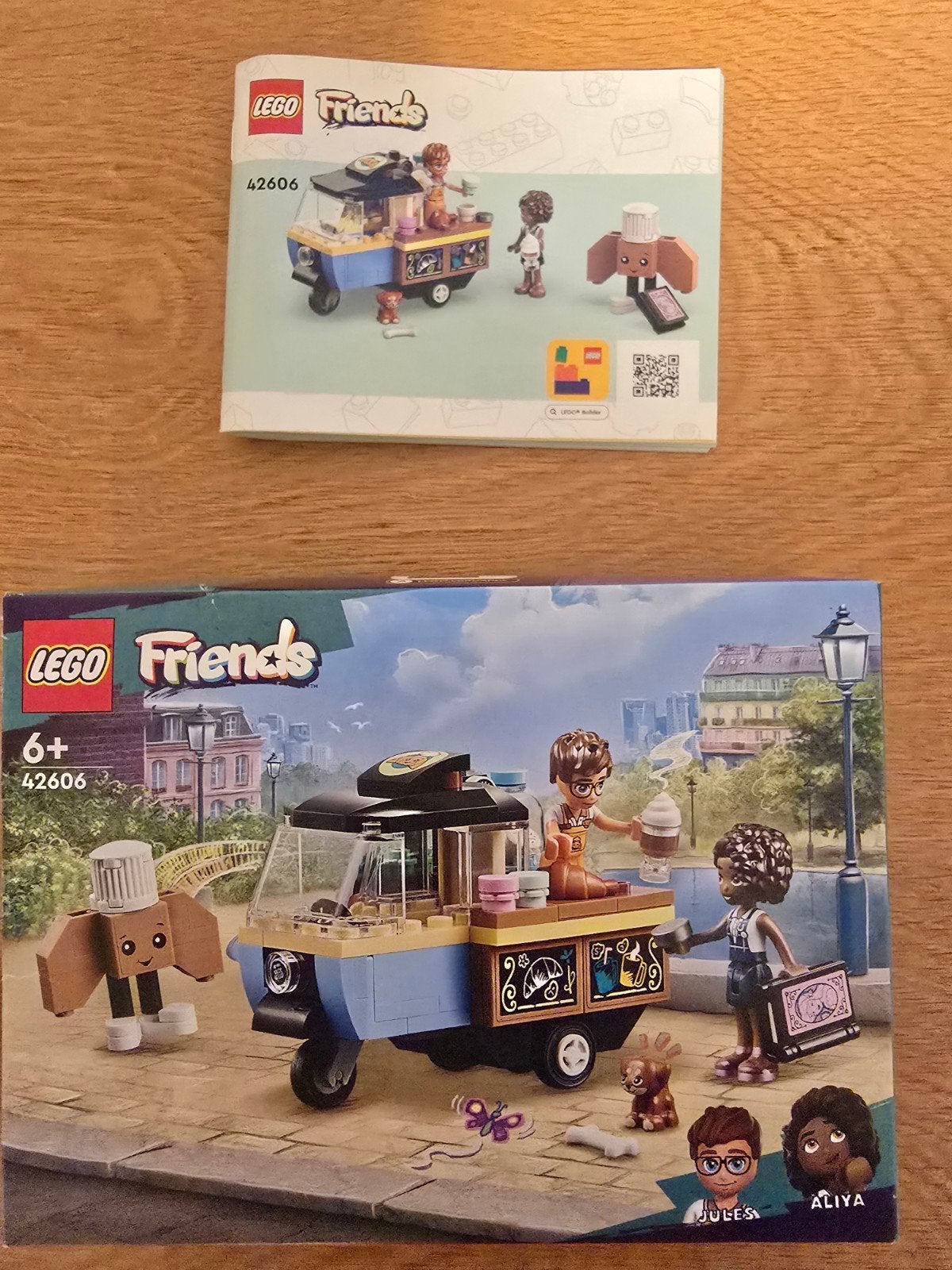 LEGO Friends 42606 Mobiele ijscowagen, Ophalen, Zo goed als nieuw