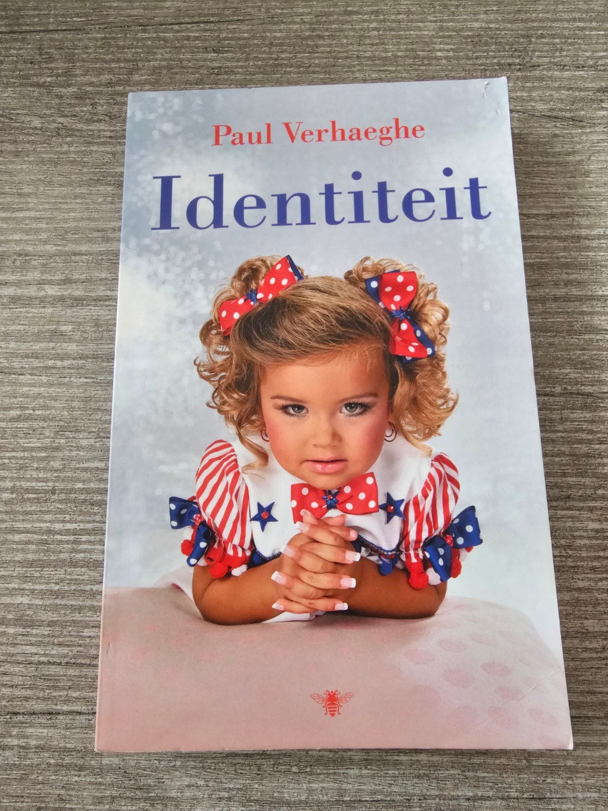 Identiteit - Paul Verhaeghe (boek), Boeken, Ophalen of Verzenden, Gelezen, Paul Verhaeghe