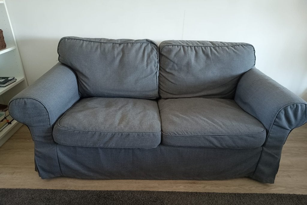 Bank 2-zits Ektorp z.g.a.n. donkergrijs, Huis en Inrichting, Banken | Bankstellen, Ophalen, 150 tot 200 cm, Tweepersoons, 75 tot 100 cm