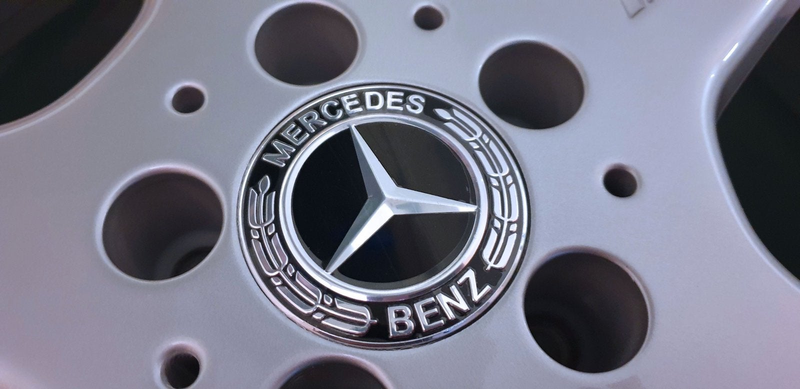 Mercedes Naafdoppen. 75mm 8 modellen. Per set 12,5€, Auto diversen, Ophalen of Verzenden, Nieuw