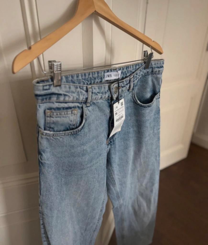 Zara lichte denim, blauwe spijkerbroek, mid waist, maat 38, Maat 38/40 (M), Blauw, Zara, Nieuw