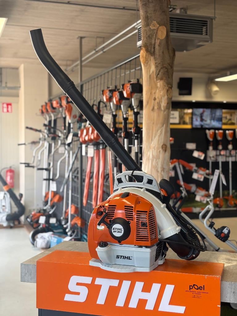 Stihl BR 350 – Krachtige bladblazer– Gebruiksklaar– Garantie, Benzine, Ophalen of Verzenden, STIHL, Ruggedragen