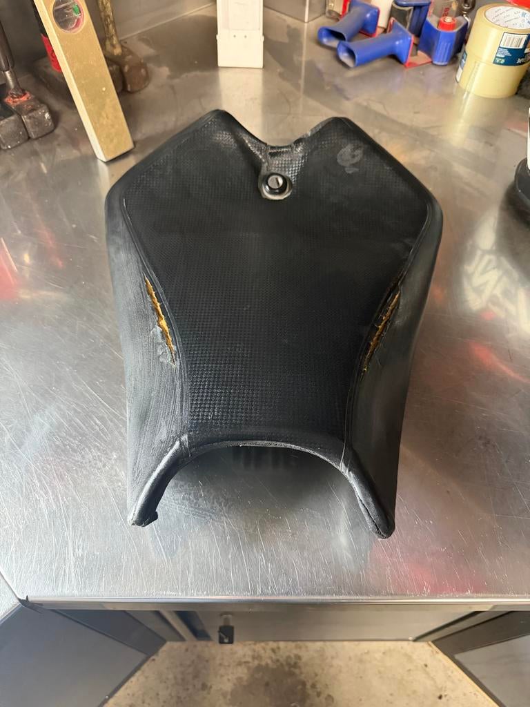 Aprilia RS4 50 - 125 Zadel (Gebruikt), Ophalen of Verzenden, Gebruikt