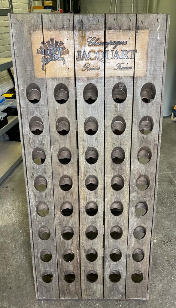 Grote champagnerek Jacquart voor 80 flessen, Ophalen, Gebruikt, Hout, 25 flessen of meer