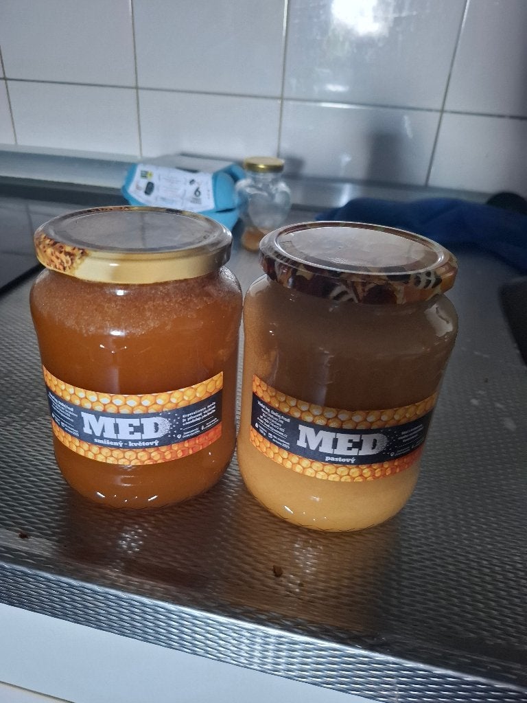 2 x 1 kilo Honing uit Tsjechië, Ophalen of Verzenden