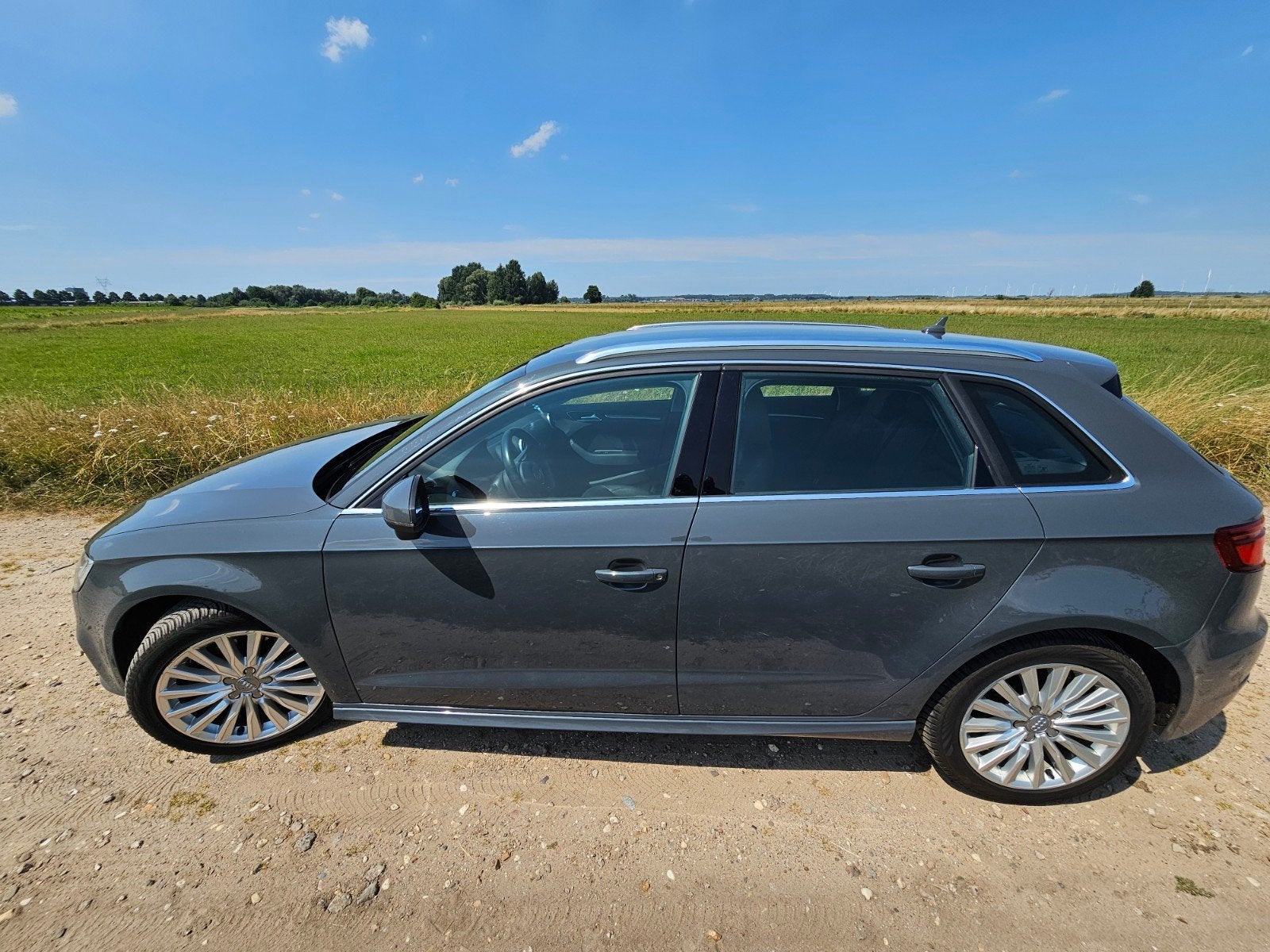 Audi A3 1.4 TFSI 204 pk E-tron S Tronic  Grijs, 4 cilinders, Leder en Stof, 1395 cc, 149 pk
