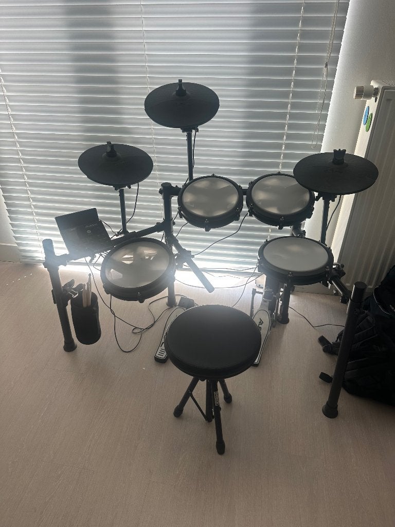 Alesis Elektrisch Drumstel, Ophalen, Zo goed als nieuw, Overige merken, Elektronisch