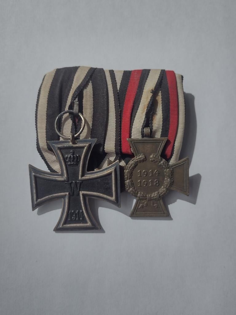 R Duitsland medaille Ijzeren kruis 2e klasse + Erekruis, Verzamelen, Militaria | Algemeen, Ophalen of Verzenden, Landmacht, Duitsland