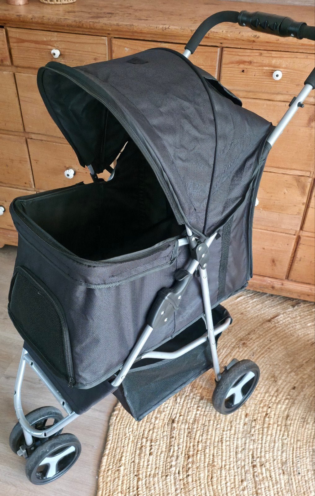 Hondenbuggy in goede staat, Dieren en Toebehoren, Ophalen