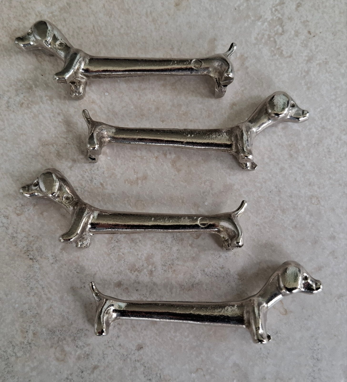 Vintage metalen messenleggers teckel set € 7.50, Ophalen of Verzenden