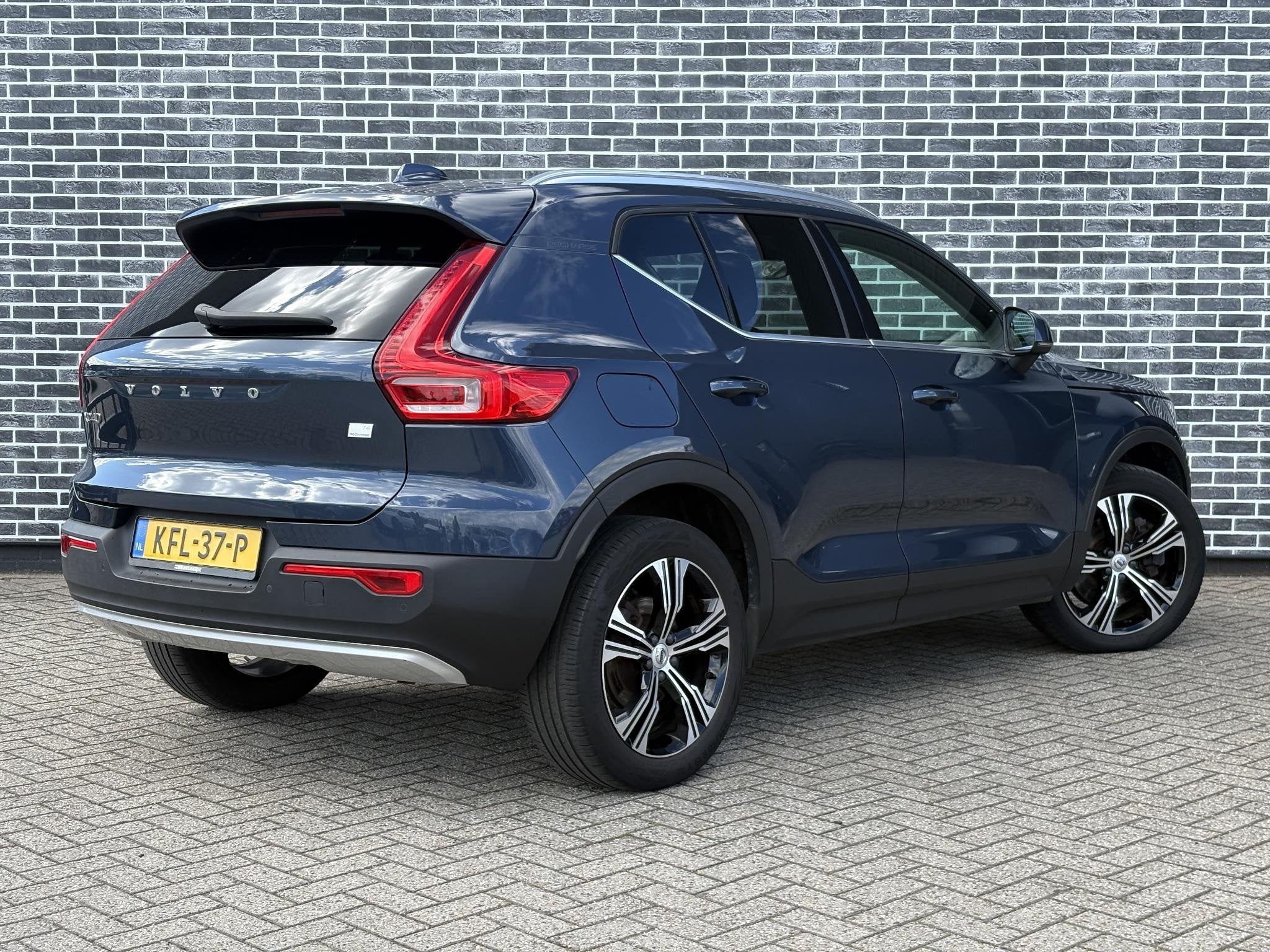 Foto 3 van Volvo XC40 Plug-in Hybrid T4 Inscription Expression | Ledere