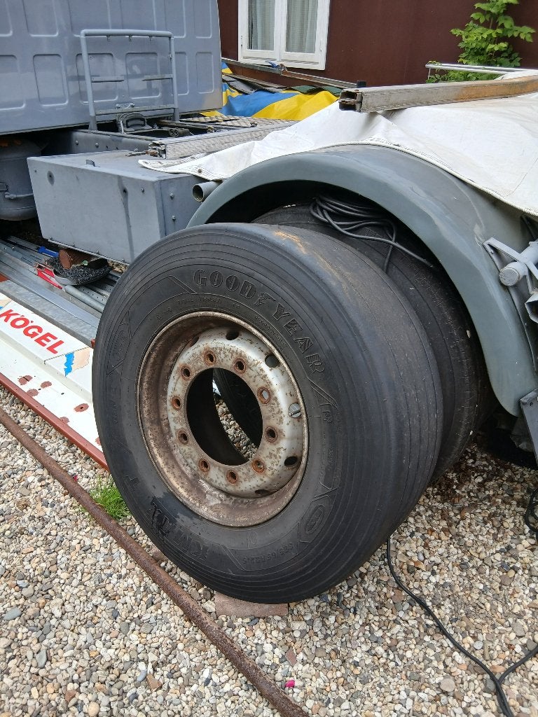 Vrachtwagen banden, Vrachtwagen, Overige maten, Ophalen of Verzenden, Band(en)