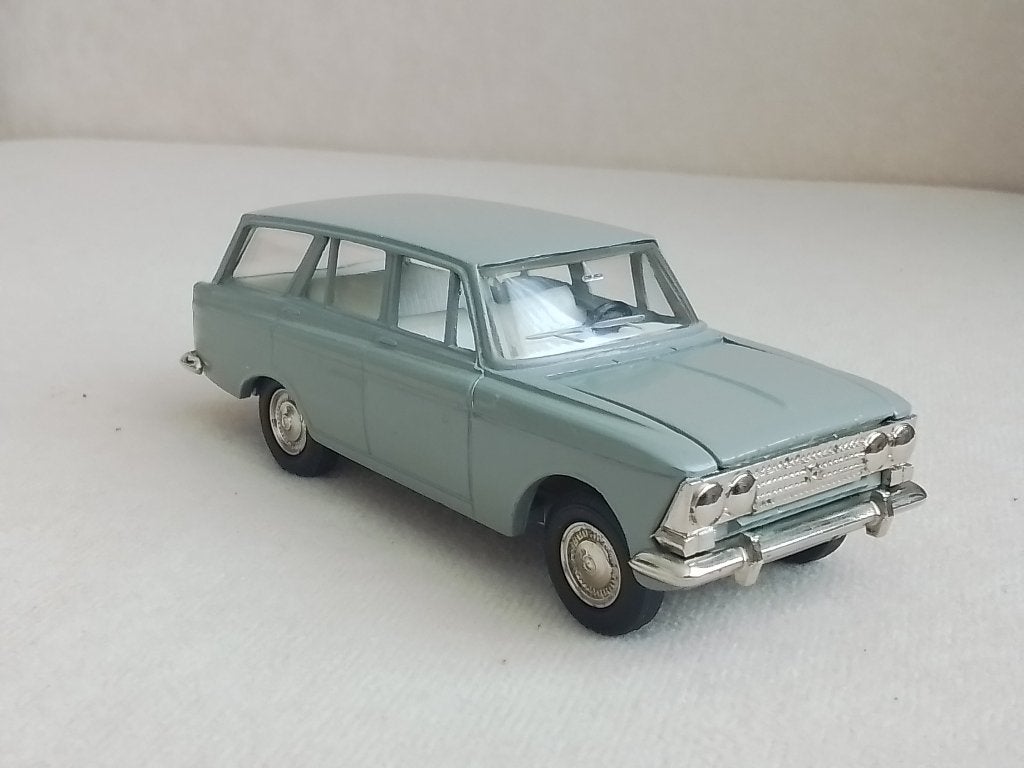 Moskvitch 427 Stationcar Novoexport made in ussr, Ophalen of Verzenden, Zo goed als nieuw, Auto, Overige merken