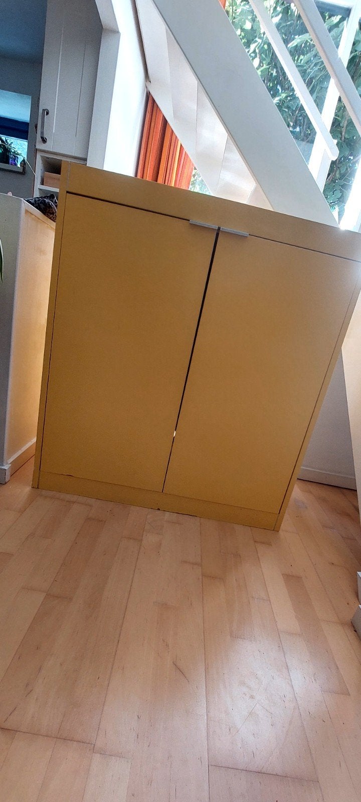 gratis af te halen Pastoe kast geel, Ophalen, Gebruikt, 100 tot 150 cm, Jaren 80