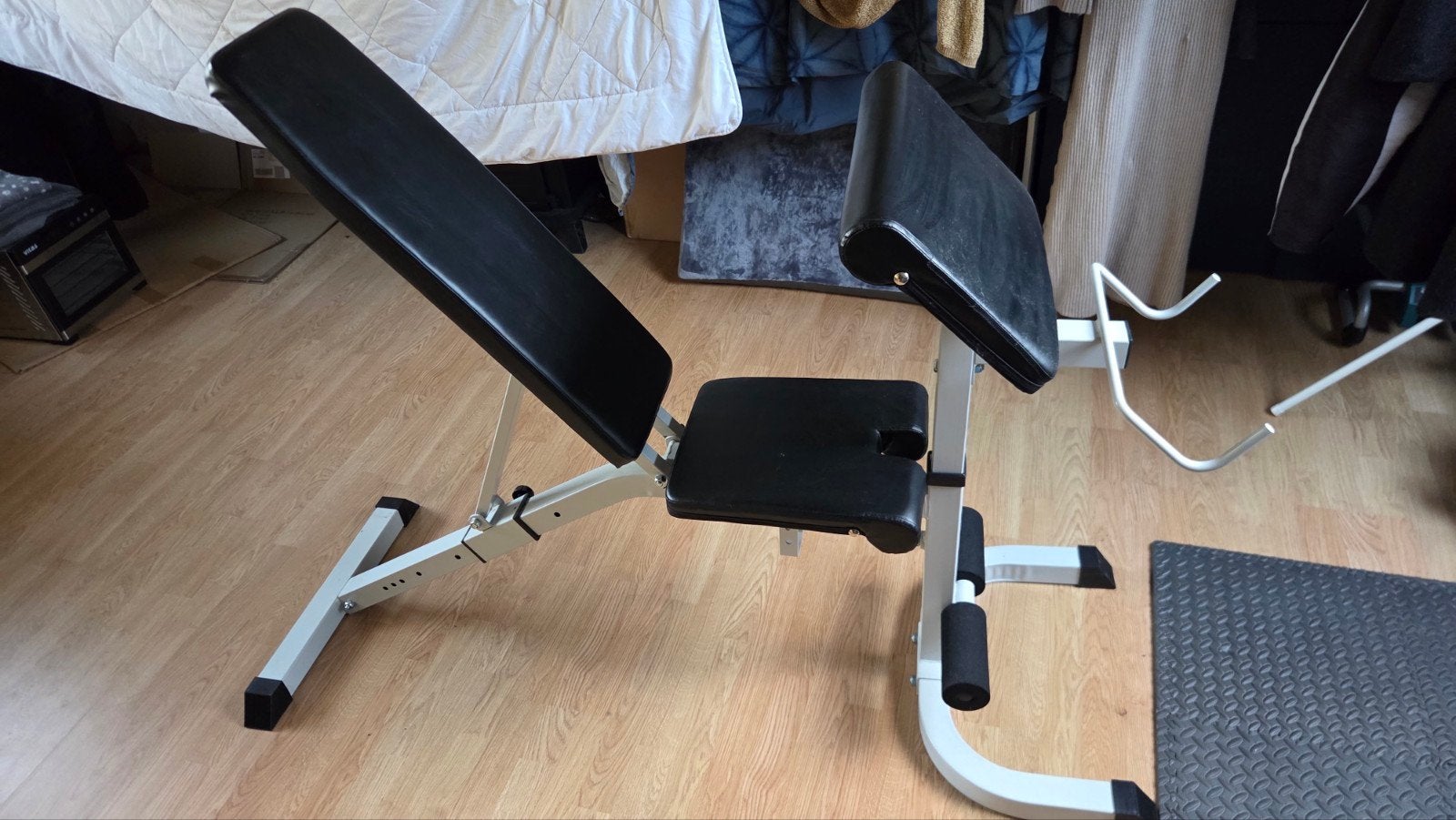 Verstelbare fitnessbank met curlrack - Gorilla Sports, Ophalen, Krachtstation, Zo goed als nieuw, Metaal
