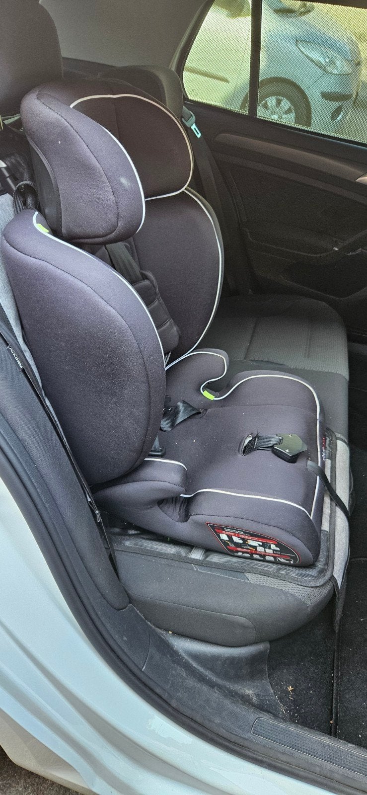 CarKids Kinderstoel 4-12 jaar - Zo goed als nieuw, Autogordel of Isofix, 15 t/m 36 kg, Zijbescherming, Zo goed als nieuw