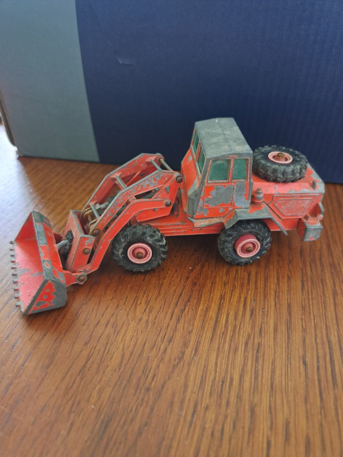 Matchbox King Size K-3 Haytra Tractor Shovel, Ophalen of Verzenden, Gebruikt