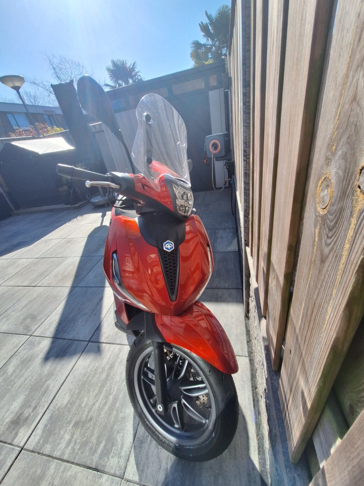 Piaggio Beverly 400 HPE, Motoren, Motoren | Piaggio, Particulier, Scooter, 1 cilinder, Minimaal motorrijbewijs A2, ABS, Handvatverwarming