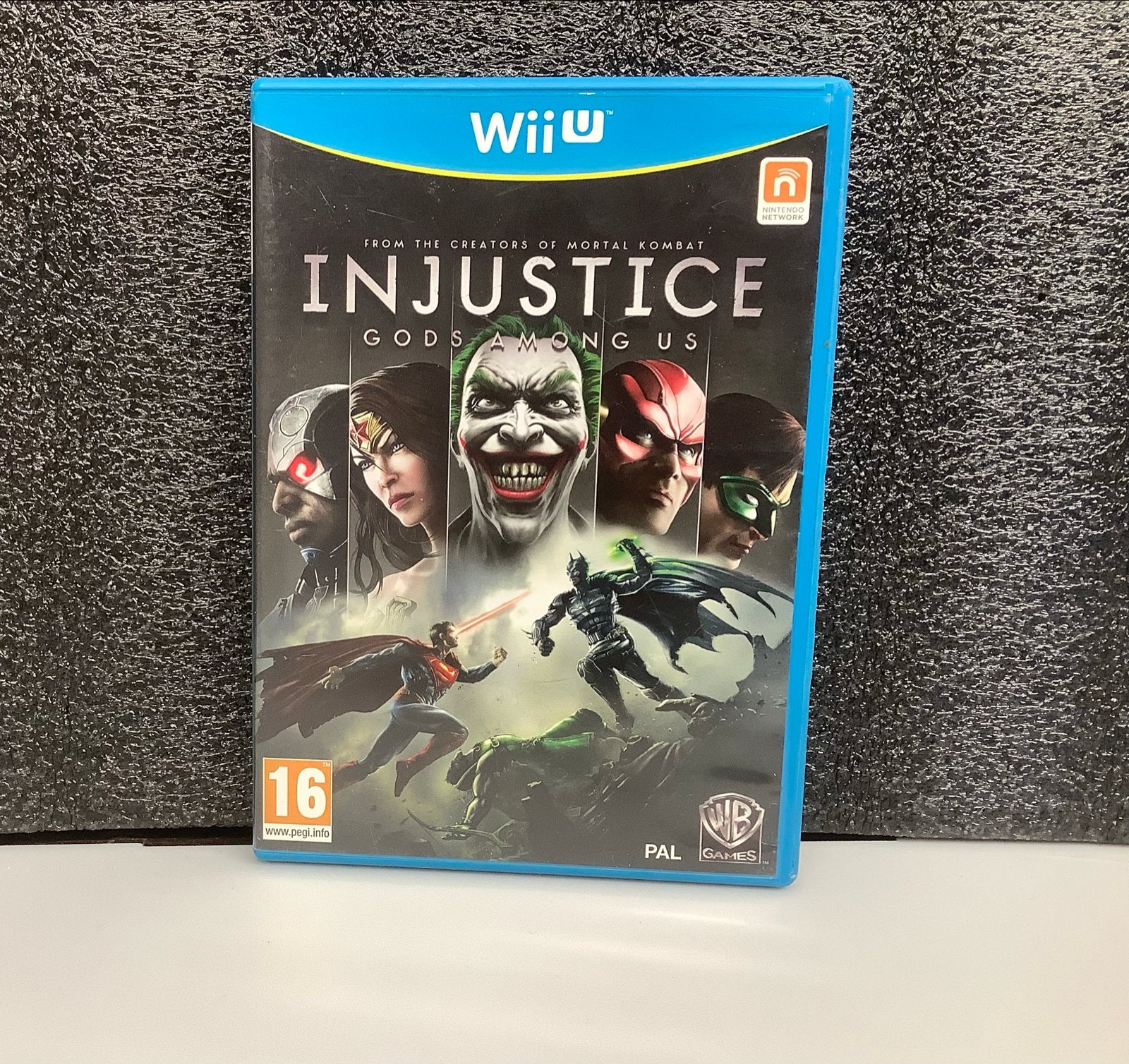 Injustice: Gods Among Us - Wii U (Zo goed als nieuw), Vechten, 2 spelers, Eén computer, Ophalen of Verzenden