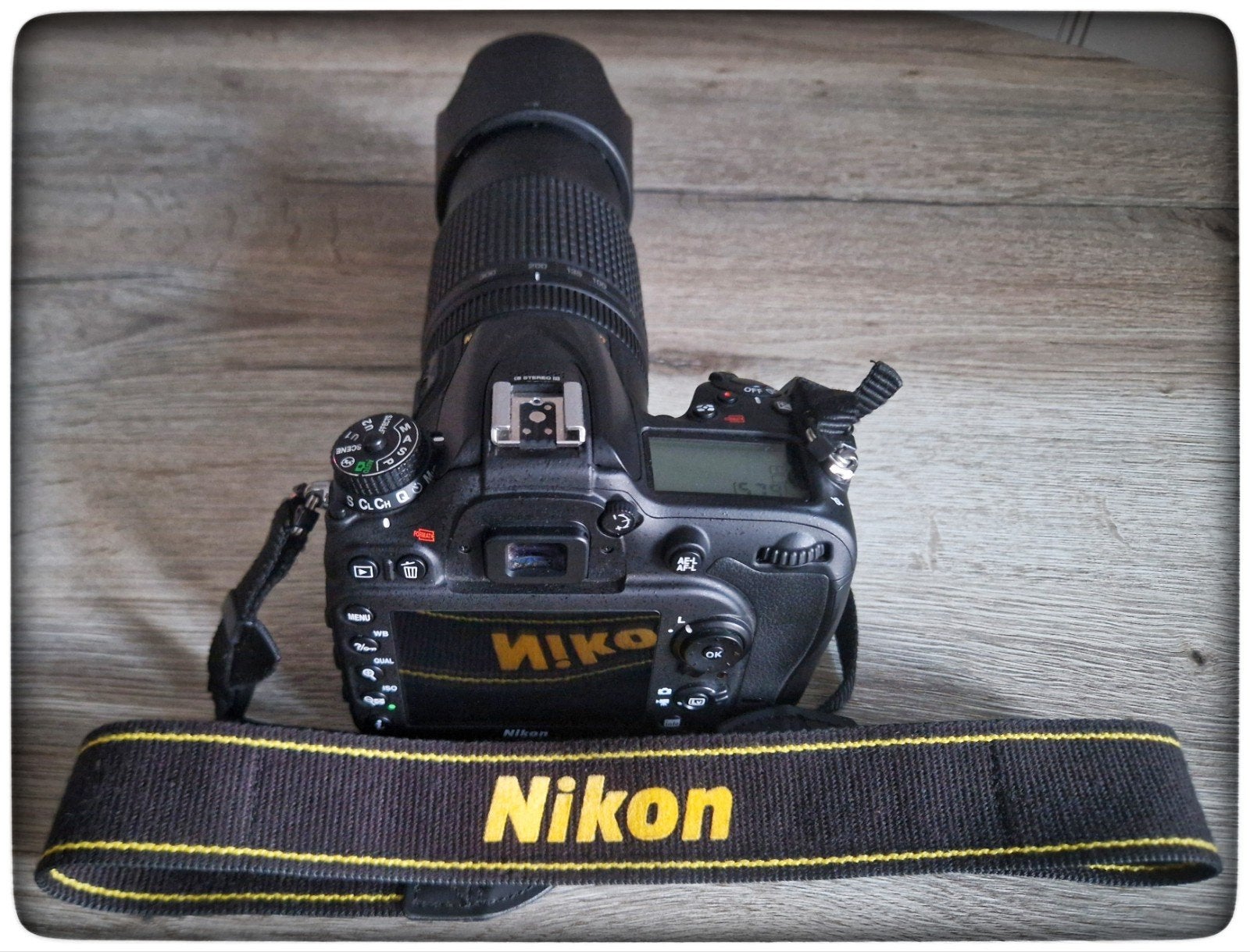 Nikon D7200 in zeer goede staat met 70-300 lens, Ophalen, Spiegelreflex, Zo goed als nieuw, 24 megapixels