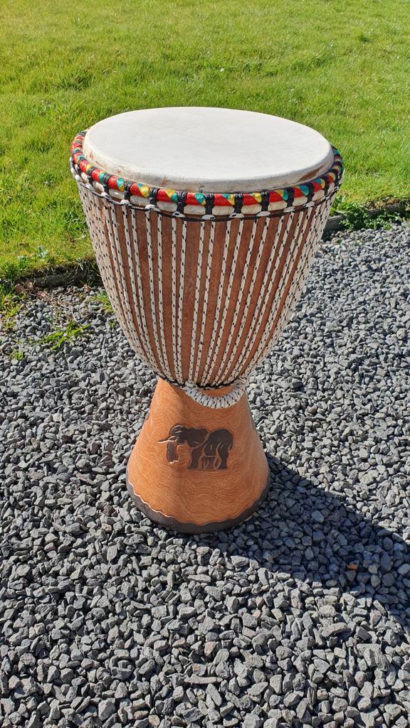 Djembe, groot, Muziek en Instrumenten, Percussie, Ophalen, Zo goed als nieuw, Trommel