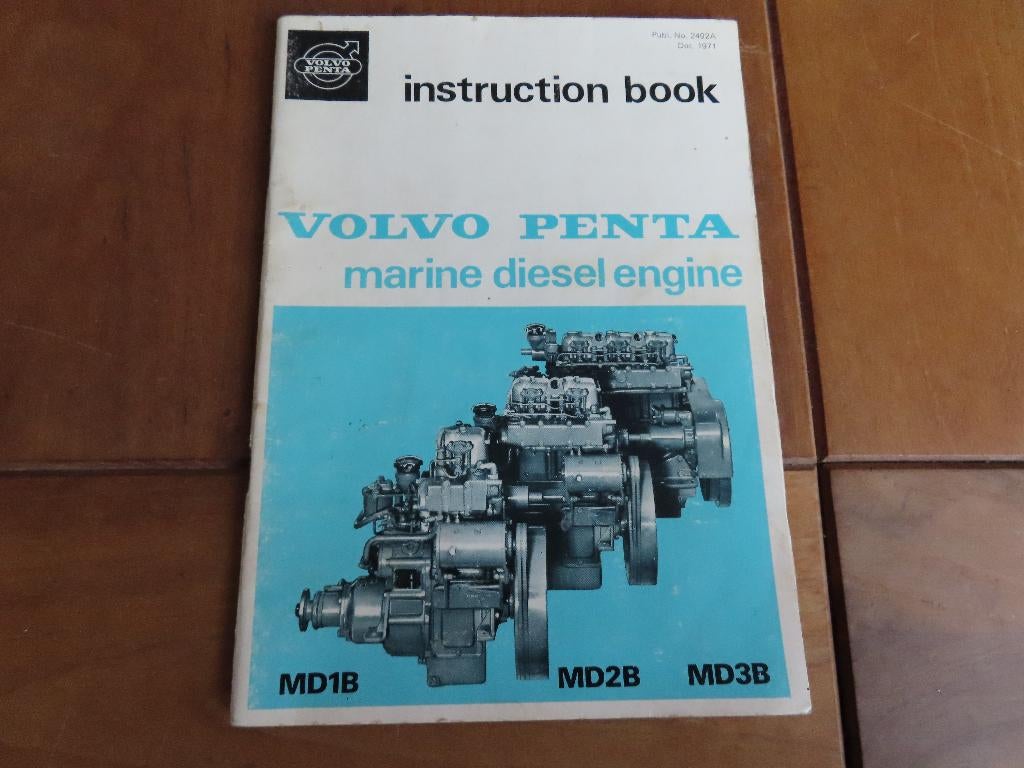 Instructieboek Volvo Penta scheepsmotor MD1B MD2B MD3B 1971, Ophalen of Verzenden, Zo goed als nieuw, Motor en Techniek