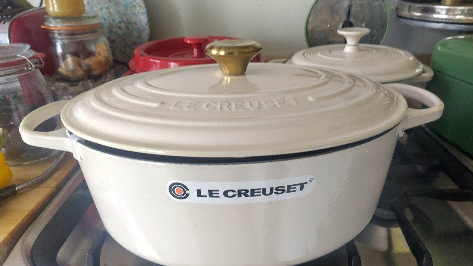 Le Creuset Signature Braadpan Ovaal Meringue 33 cm, Huis en Inrichting, Keuken | Potten en Pannen, Ophalen of Verzenden, Nieuw