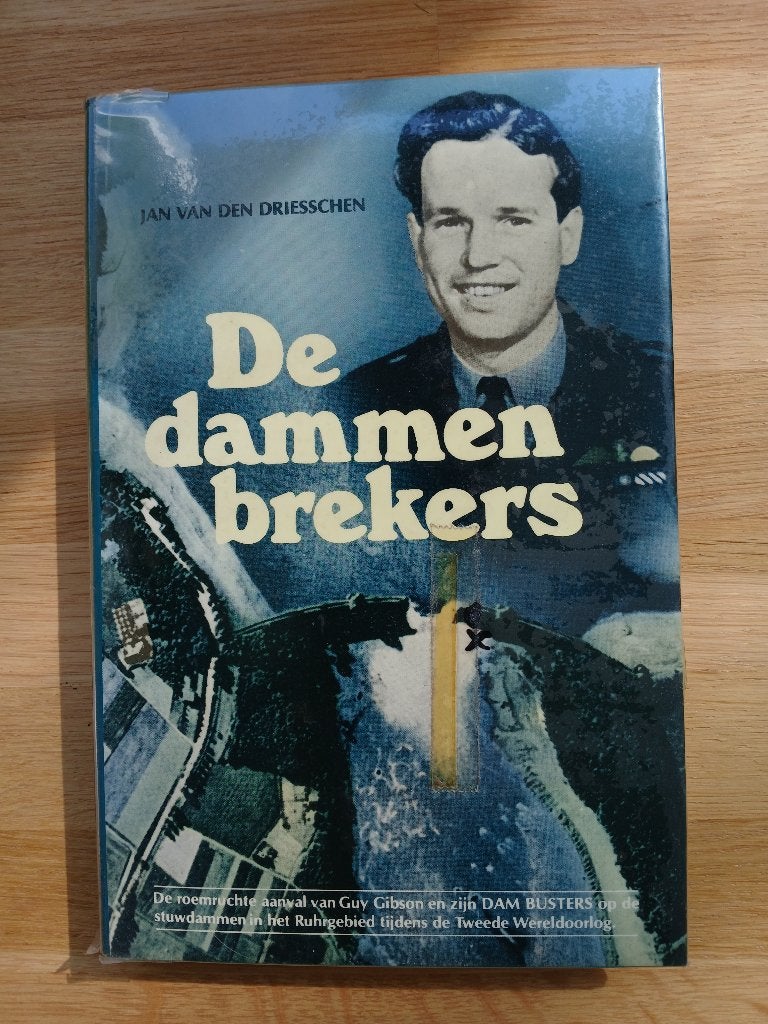 DE DAMMENBREKERS   GUY GIBSON   DAMBUSTERS 1943, Boeken, Ophalen of Verzenden, Tweede Wereldoorlog, Zo goed als nieuw, Luchtmacht