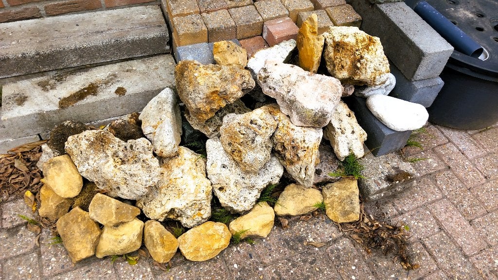 Partij natuurlijke vijverstenen, rotstuinstenen, sierstenen, Ophalen, Gebruikt