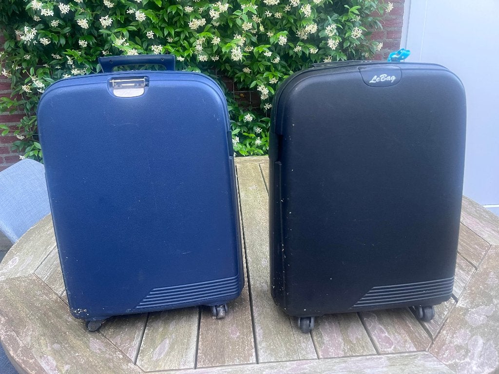 GRATIS 2 reiskoffertjes/trolly, Huis en Inrichting, Complete inboedels, Ophalen