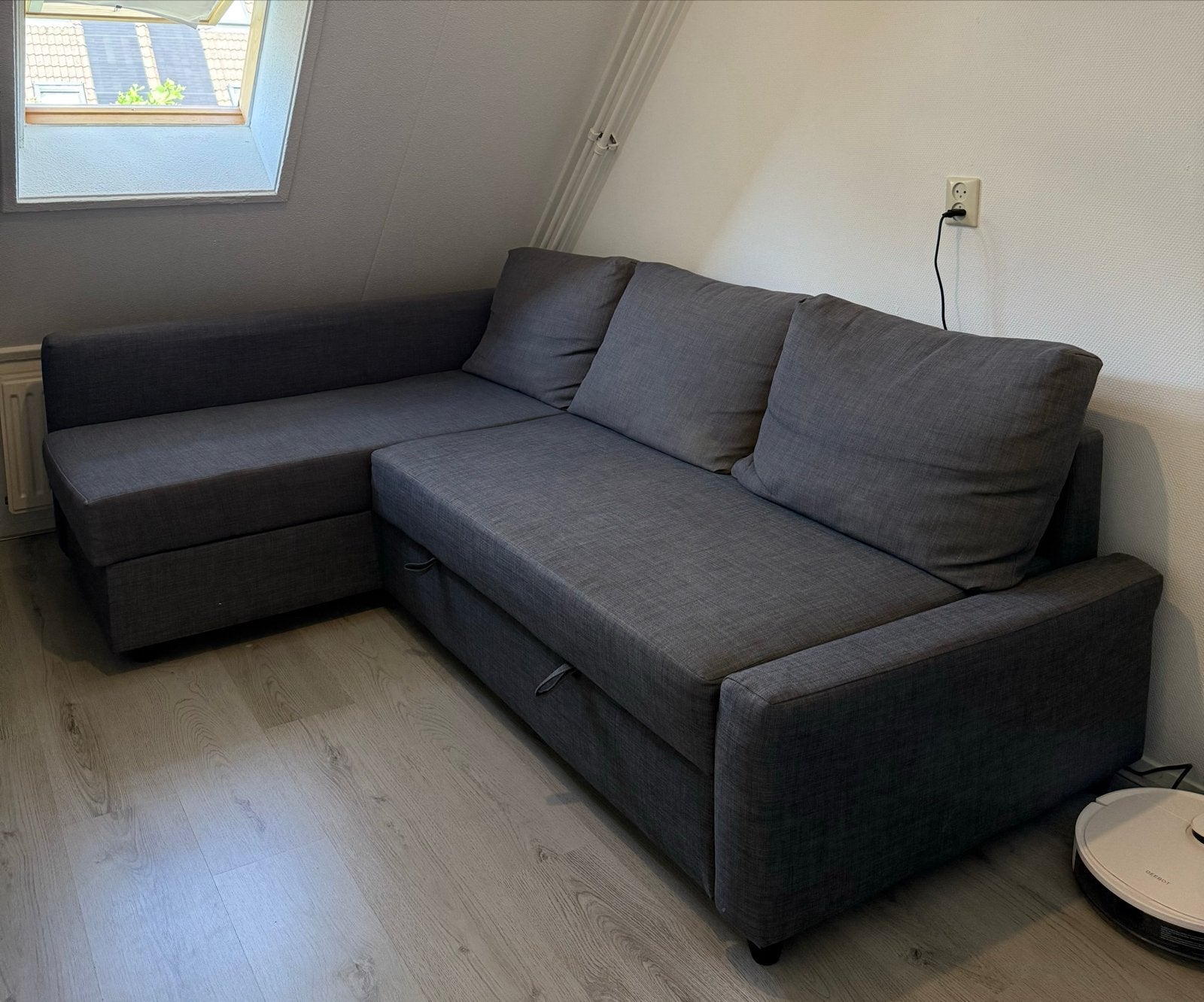 IKEA FRIHETEN slaapbank, netjes onderhouden, Huis en Inrichting, Slaapkamer | Slaapbanken, Ophalen, Tweepersoons, Zo goed als nieuw