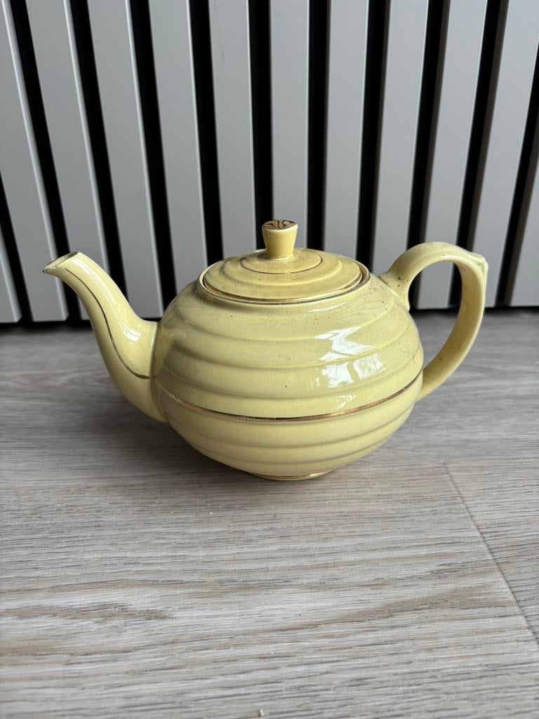 Gouda keramiek theepot – Plateelbakkerij Zuid-Holland (PZH), Ophalen of Verzenden