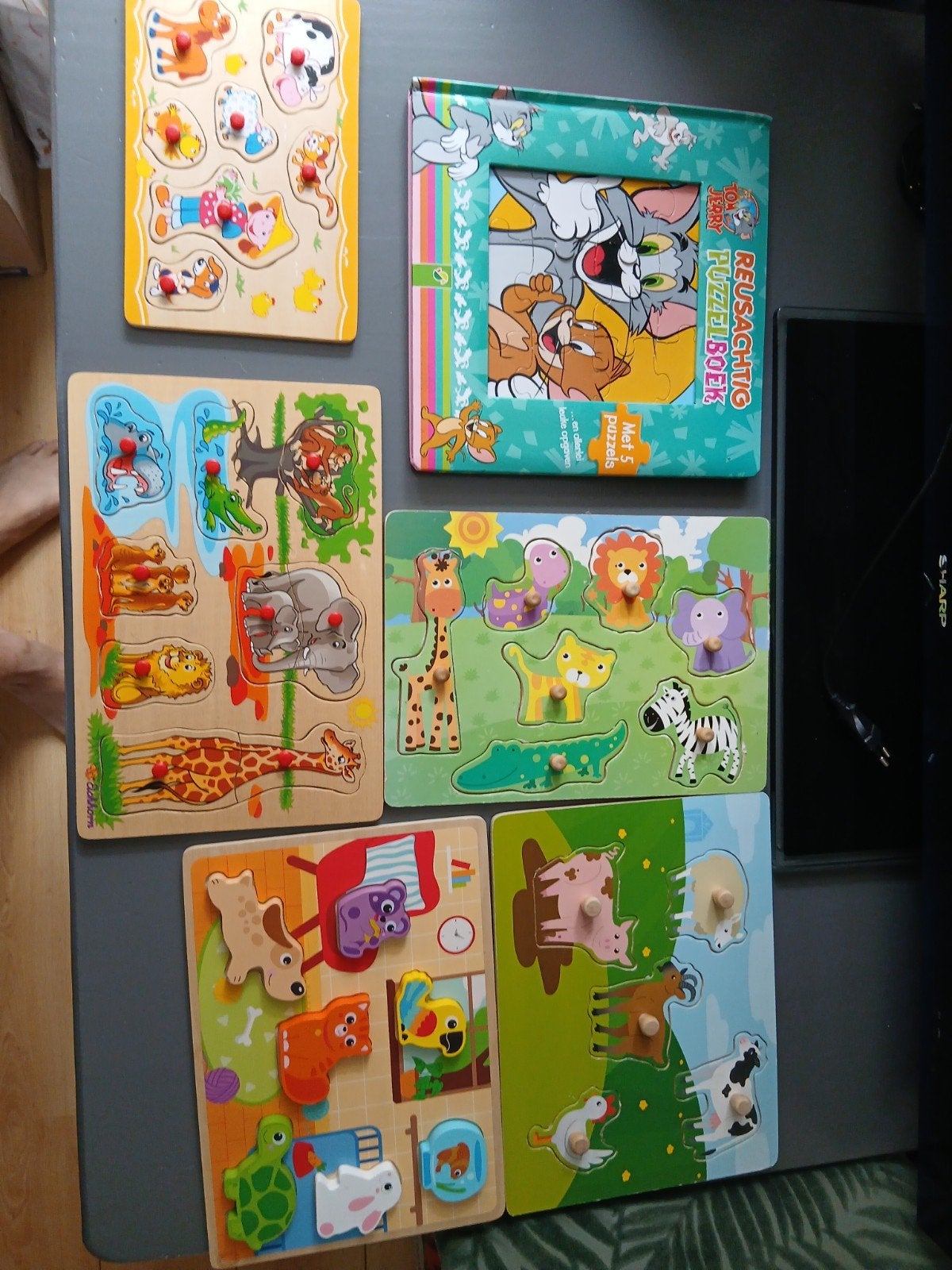 Diverse baby puzzels - Houten en Tom & Jerry. €10 voor alles, Ophalen, Gebruikt, Van hout, Minder dan 10 stukjes