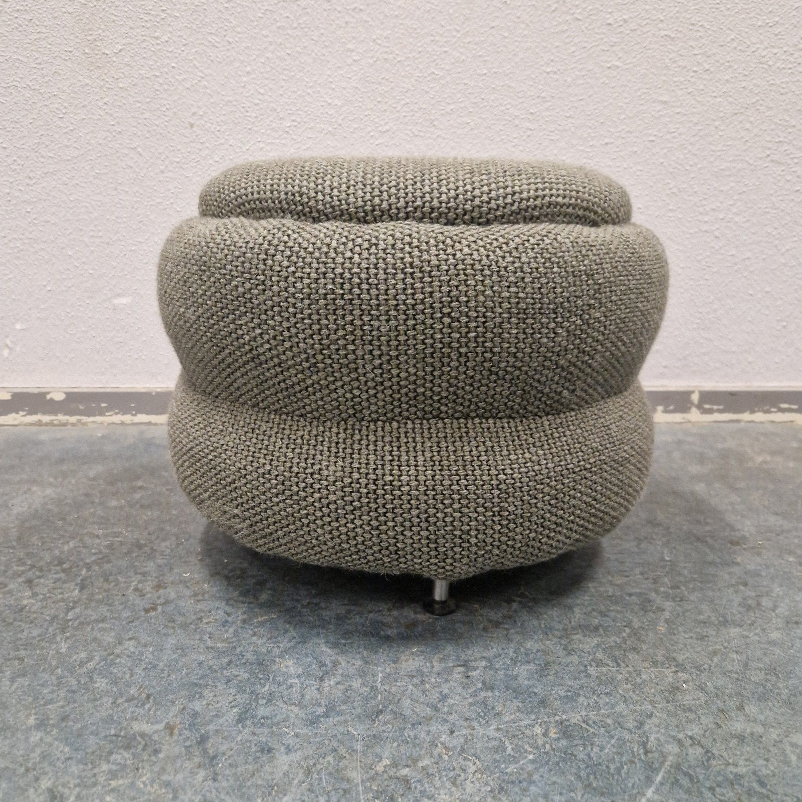 vintage poef opbergpoef nieuw bekleed voetenbank naaipoef, Ophalen of Verzenden, Huis en Inrichting