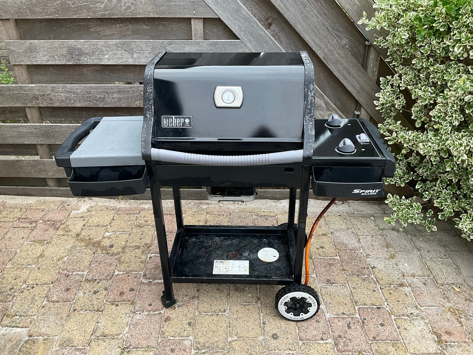 Weber Spirit gasbarbecue met hoes, Ophalen, Gebruikt