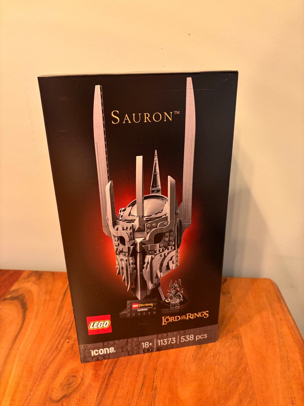LEGO 11373 The Lord of the Rings - Helm van Sauron, Overige thema's, Lego, Nieuw, Ophalen of Verzenden