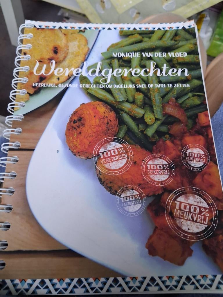 Wereldgerechten,Monique van der Vloed, Verzenden, Zo goed als nieuw, Nederland en België