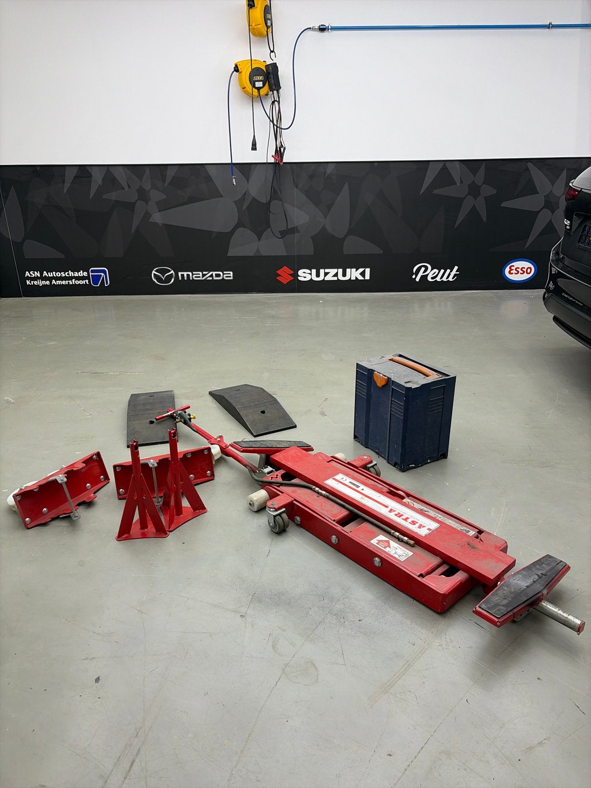 Minilift Astra Autolift Poetsbrug Pneumatisch + Extra's, Ophalen, Gebruikt