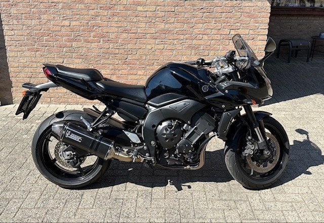 Yamaha FZ 1000, 4 cilinders, Motorrijbewijs A, Gebruikt, Sportuitlaat