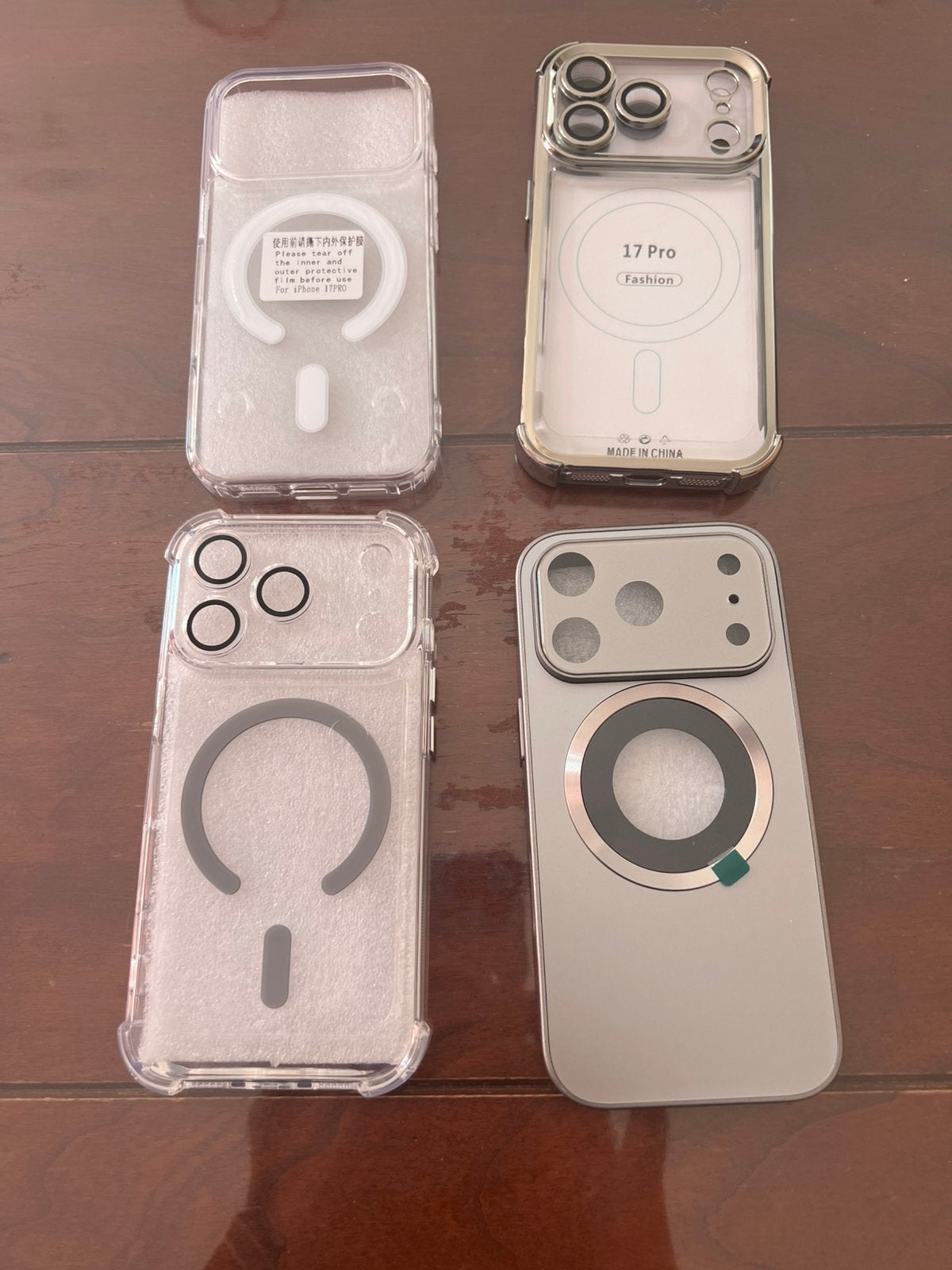 3 hoesjes  en 4 stuk screenprotector iphone 17 pro, Telecommunicatie, Ophalen, Zo goed als nieuw
