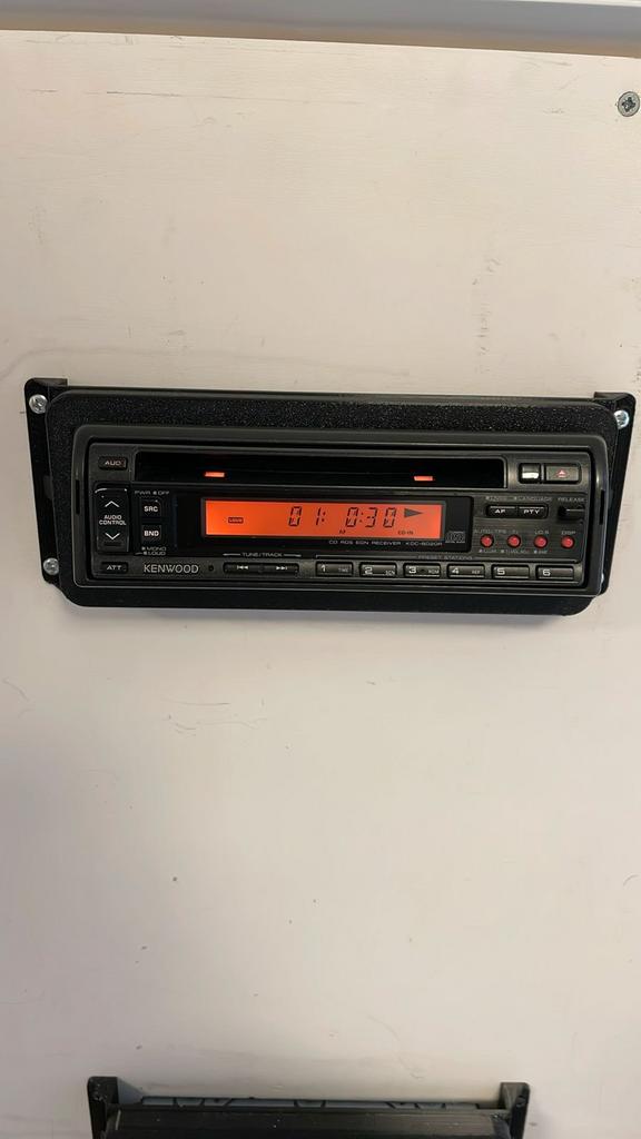 Mooie Kenwood Radio CD speler, Auto diversen, Autoradio's, Ophalen of Verzenden, Zo goed als nieuw
