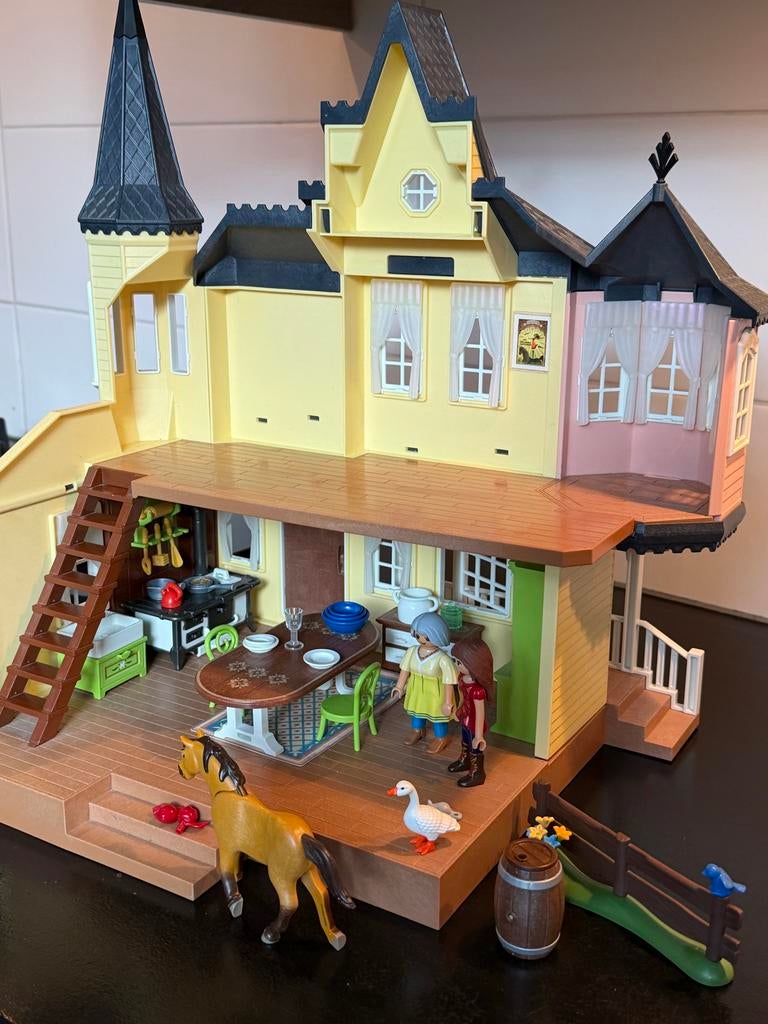Playmobil Spirit Lucky's huis + Lucky’s slaapkamer 9475/9476, Kinderen en Baby's, Speelgoed | Playmobil, Ophalen of Verzenden
