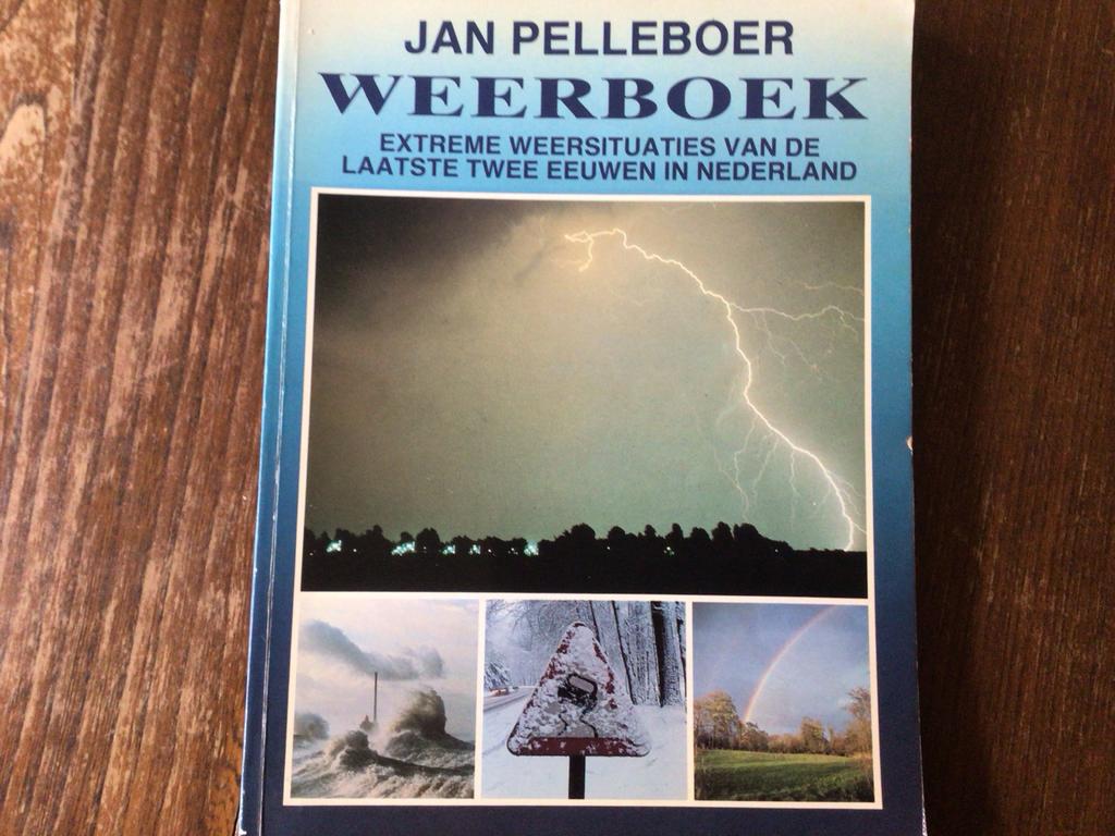 Weerboek Jan Pelleboer, Ophalen of Verzenden, Gelezen, Natuur algemeen