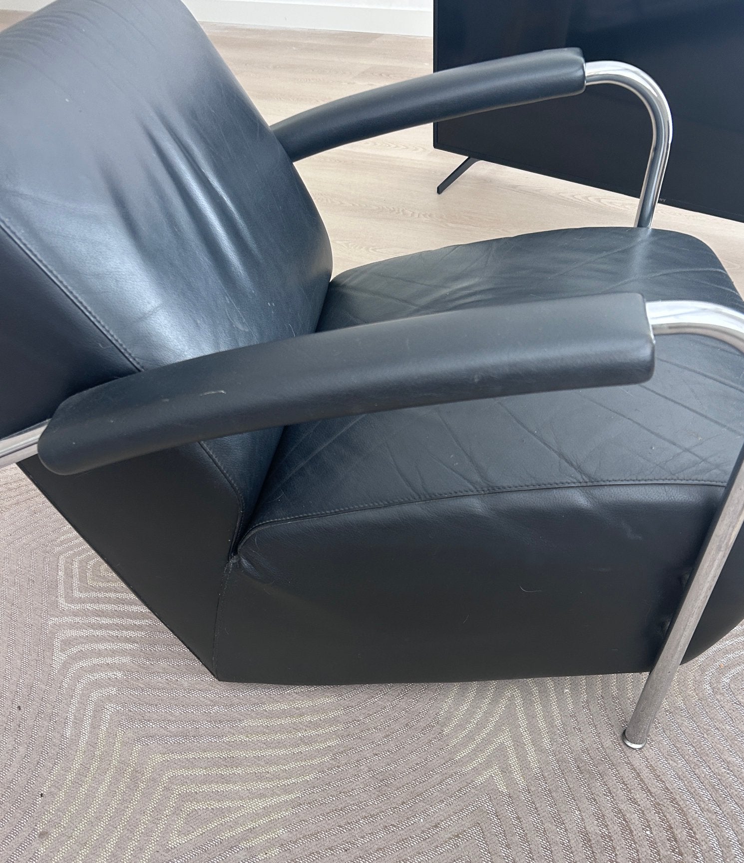 Leolux Scylla fauteuil, Huis en Inrichting, Fauteuils, Ophalen, Gebruikt, 50 tot 75 cm, Leer
