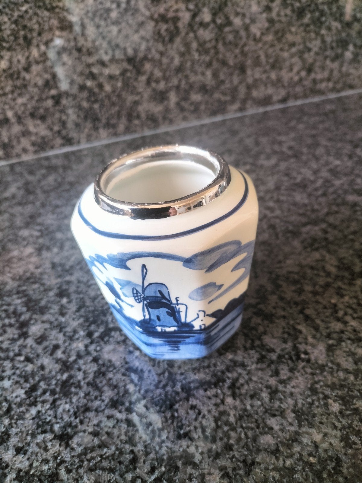 Delfts Blauw lepelvaasje met molen decoratie, Ophalen of Verzenden