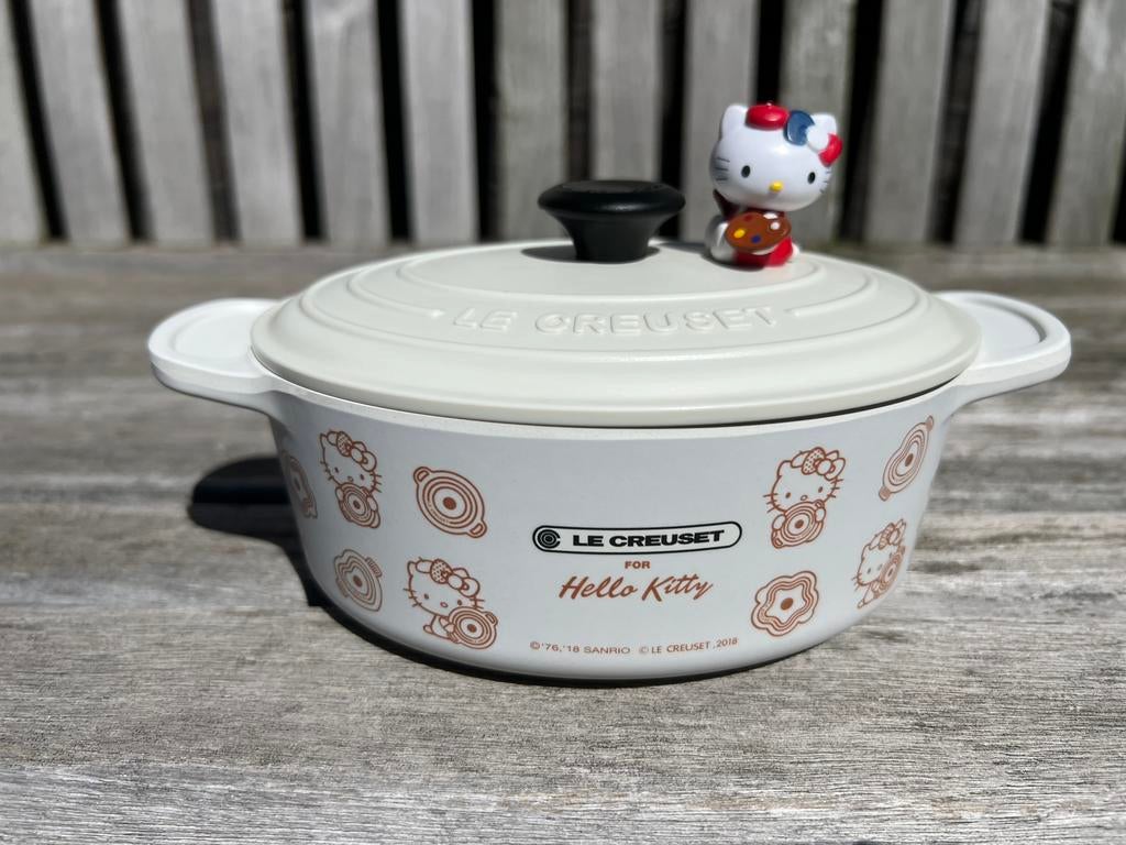 Le Creuset Hello Kitty mini pan Asia Exclusive (zeldzaam), Overige materialen, Overige typen, Nieuw, Ophalen of Verzenden