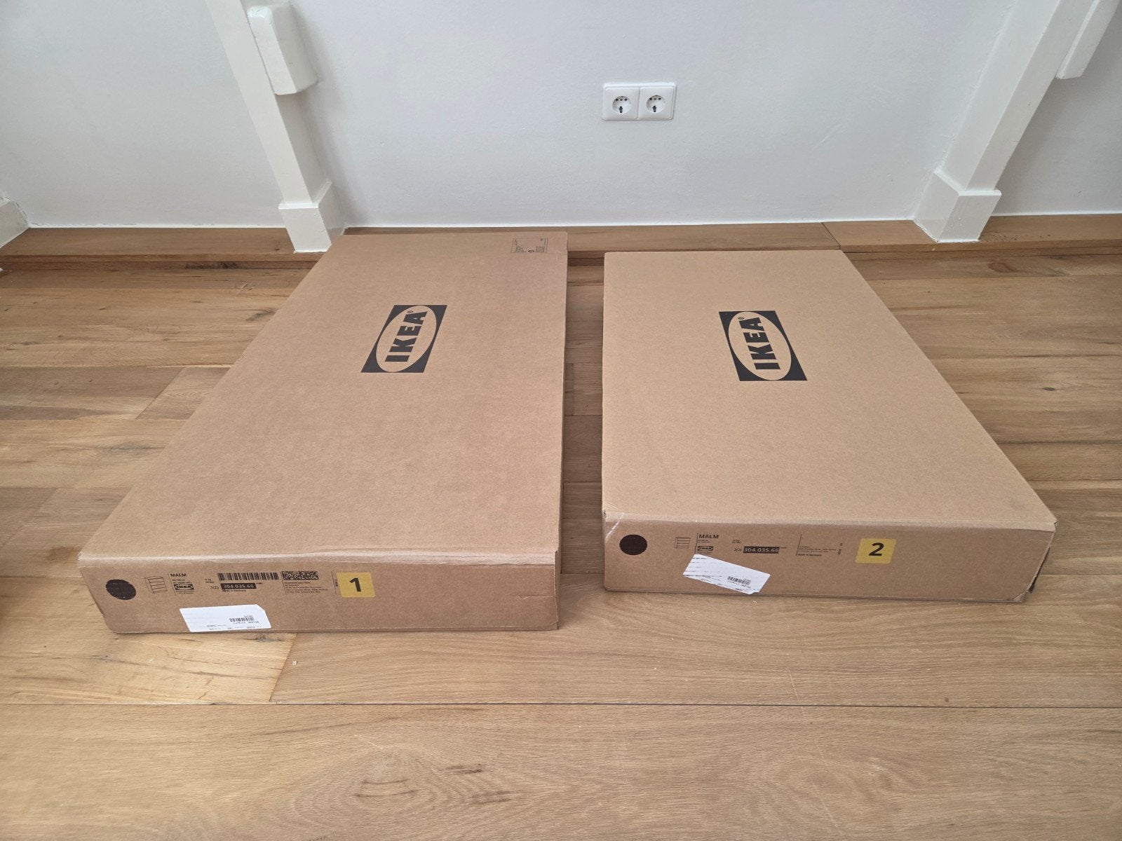 Nieuwe IKEA MALM ladekast, zwartbruin, 4 lades, Huis en Inrichting, Kasten | Ladekasten, Ophalen, 100 tot 150 cm, Nieuw, 50 tot 100 cm