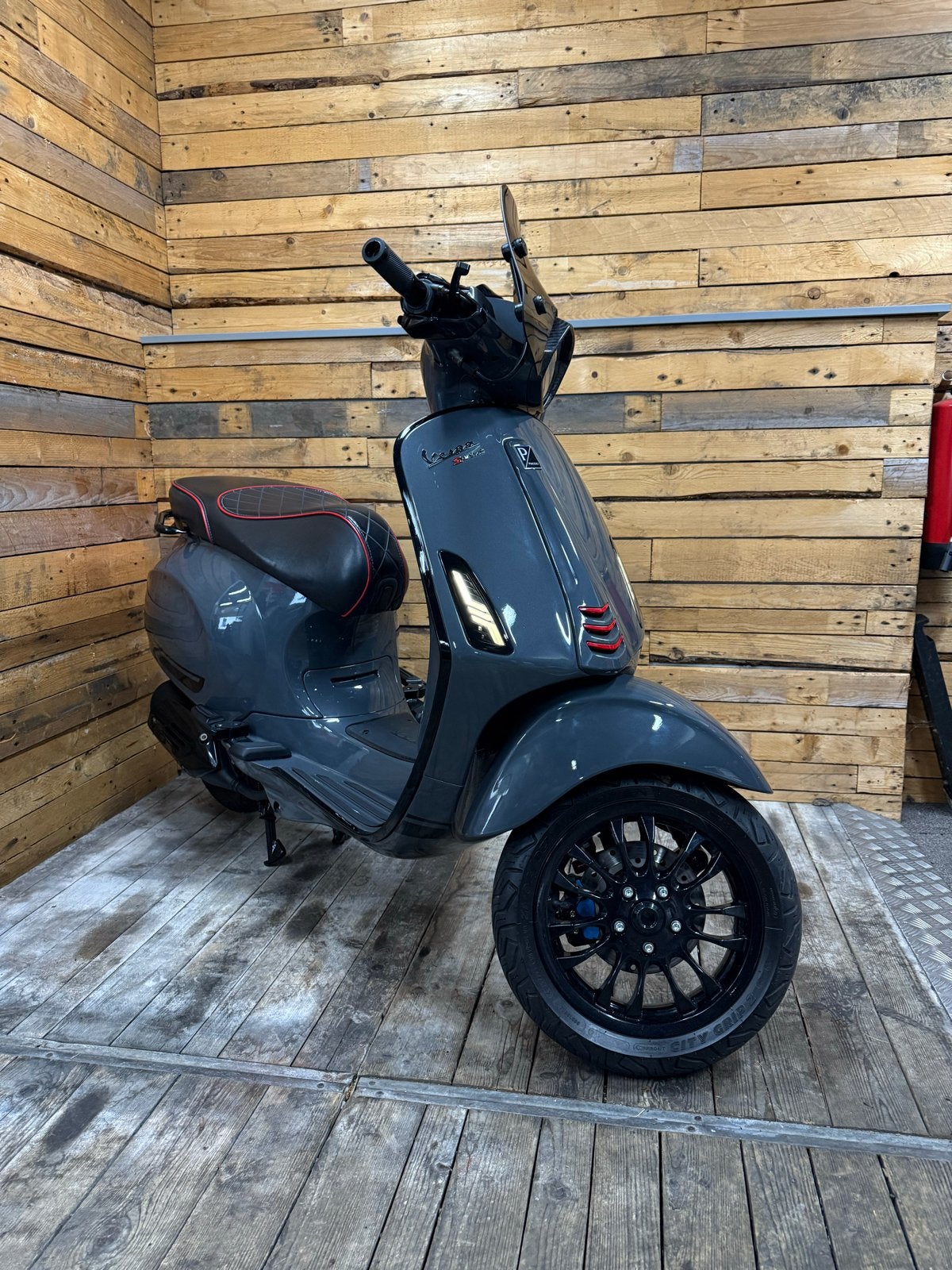 Vespa Sprint -Nano Grijs 13998 km, Ophalen, Maximaal 45 km/u, Vespa S, Zo goed als nieuw